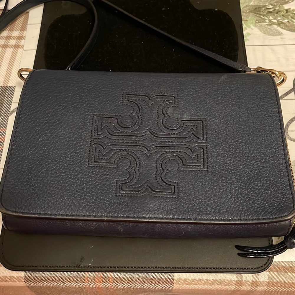 💥 TORY BURCH Crossbody Purse Navy Leather Wallet Style Beautiful Retail $275